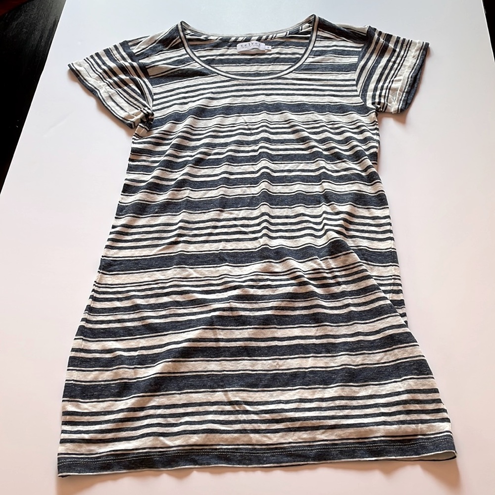 Navy and white LINEN t-shirt dress by Velvet by Graham&Spencer